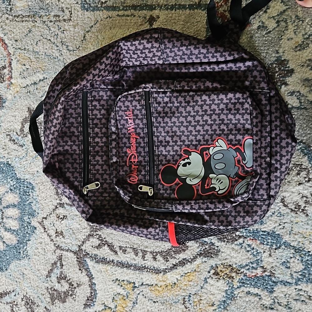 Walt Disney World full size backpack